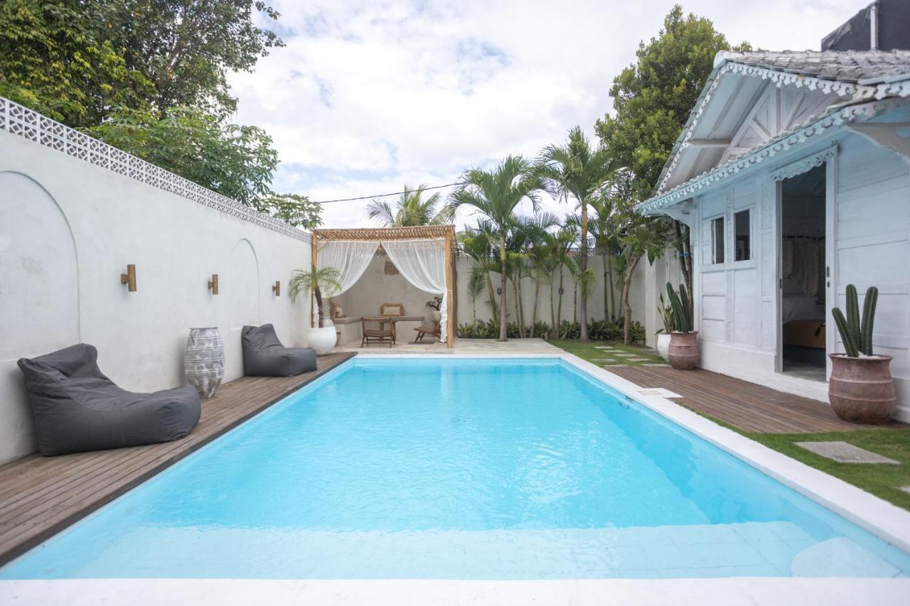 Hostel Gypsy Moon Bali Canggu Exterior foto